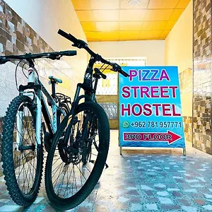Хостел Pizza Street, Акаба
